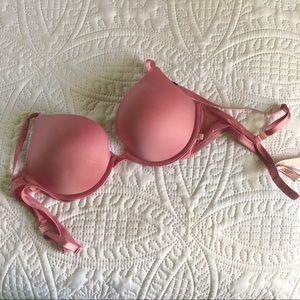 Victoria’s Secret BRAND NEW Light Pink Push Up Bra